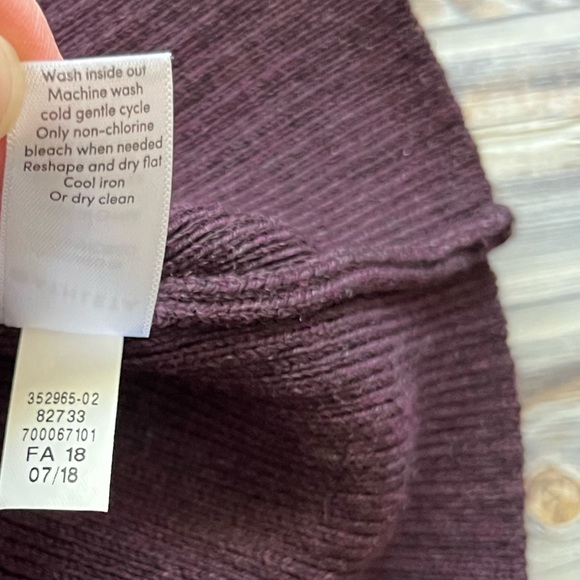 Athleta Verona Knit Wool Plum purple pullover
Hooded Sweatshirt - Picture 10 of 12